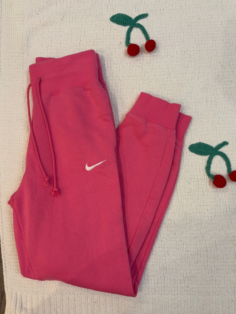 Nike Pink Jogger Pants 🫧